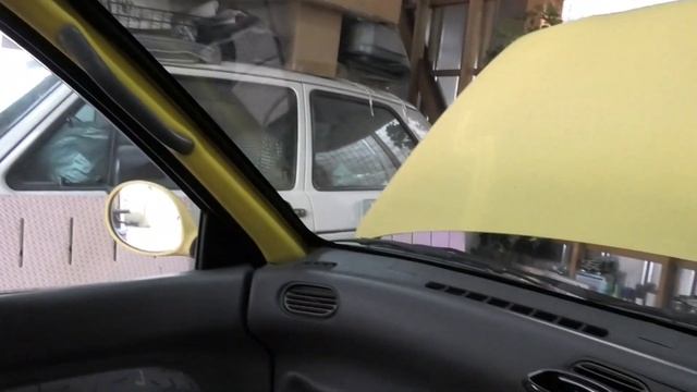 【マツダ キャロル】平成7年式　AA6PA型MAZDA(AUTOZAM)CAROLをこれから直していこうと思っています！！まずは入庫直後の車両状態をチェックします。 смотреть онлайн