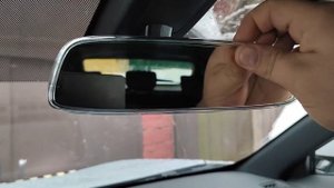 Снятие транспортировочной рамки с зеркала заднего вида Jetour Dashing