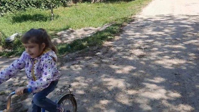 Школа, пока ? | О занятиях и умелках | Аутизм смотреть онлайн