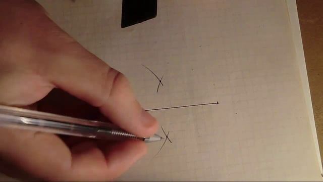 Как разделить отрезок на две равные части  How to divide a segment into two equal parts