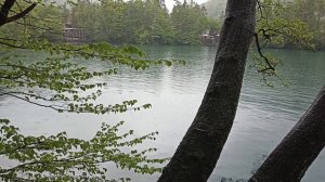 Церик-Кёль. Самое глубокое карстовое озеро в мире (глубина 295 метров)