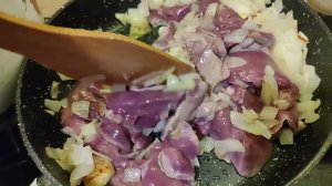 ПРИГОТОВИЛ КУРИНУЮ ПЕЧЕНЬ - ПРОСТОЙ НО ВКУСНЫЙ УЖИН ХОЛОСТЯКА