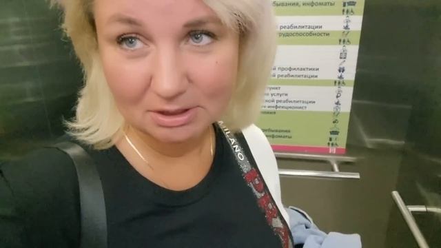 Будни как они есть, каждому своё Лена life! смотреть онлайн