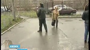 БЕЗДОМНЫЕ СОБАКИ ЧУТЬ НЕ ЗАГРЫЗЛИ ДЕВОЧЕК