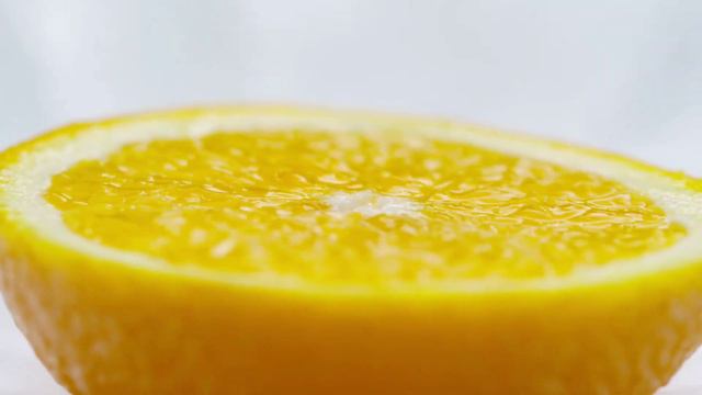 Вот почему воду нужно пить с лимоном смотреть онлайн