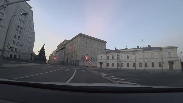 Остановка Запрещена. Новые Камеры Стрит Фальконе. ЛИКСУТони/StasOnOff смотреть онлайн