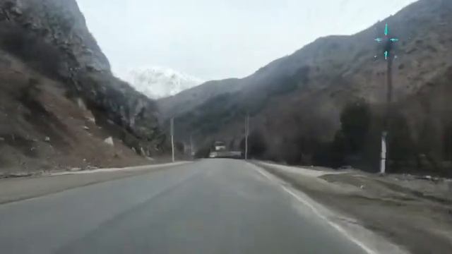 Варзобское ущелье / Хушёри / Дорога Душанбе - Худжанд / Весна в горах / Таджикистан