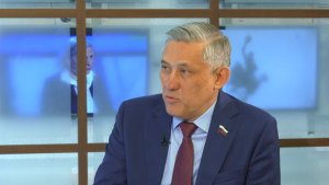 Обстановка требует новых подходов к военно-патриотическому воспитанию в школах - Юрий Валяев