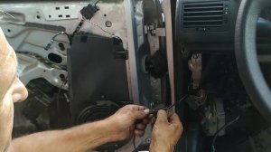 сигнализация и центральный замок со стороны водителя не открывает двери болячка шкоды и VAG групп