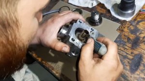 Ремонт тнвд Митсубиси спейс вагон 2.4 первая часть разбор