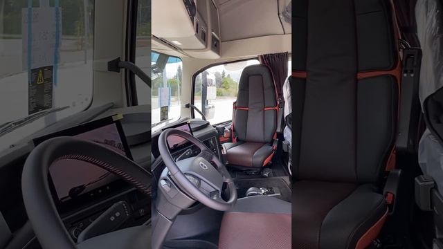 NEW VOLVO FH16 750 XL - INTERIOR ??