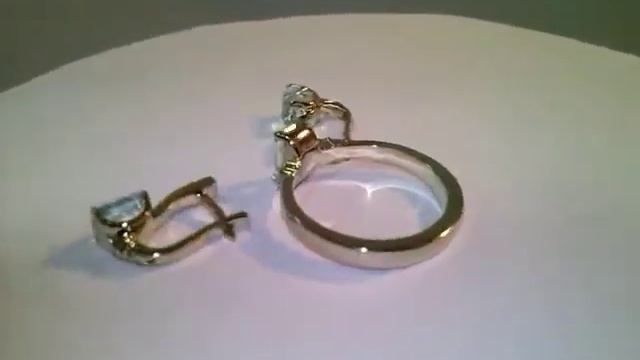 Гарнитур белое золото смотреть онлайн