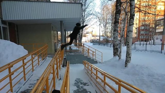 ПРЫЖКИ В ДЛИНУ с места смотреть онлайн