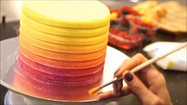 Украшение авторского торта смотреть онлайн