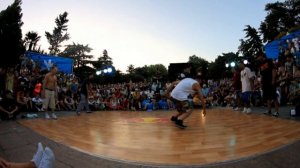 СПЕЦИАЛИСТЫ VS OVER DRIVE  (Yalta Summer Jam 2012) crew vs crew by BOOMBOX TV