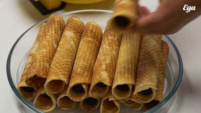 Вафельные трубочки с вареной сгущенкой