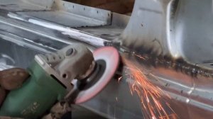 Замена порогов BMW 5 e34 ремонт порога, восстановление пола, кузовной ремонт