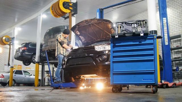 Поцарапали машину во дворе и уехали: что делать? смотреть онлайн