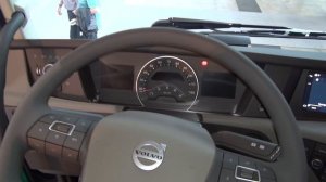 Volvo FH 460 I-Shift 4x2 SZM Tractor Truck (2018) Exterior and Interior