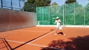 БОЛЬШОЙ ТЕННИС ИГРА СО СТЕНКОЙ