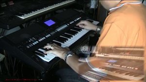 Yamaha PSR-S 650 - Demo Style EXP Latin Pack by Andrea Girbaudo