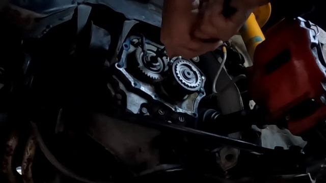 Nova 2.0 F16 driveway clutch swap! Vauxhall's great gearbox design in action смотреть онлайн