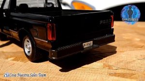 Camioneta Ford f-150 Pick Up 1993 Marca Maisto Escala 1:25