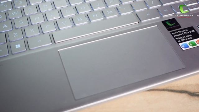 JUARA-nya Laptop RINGAN & NGEBUT | HP Pavilion Aero 13 BE1001AU смотреть онлайн