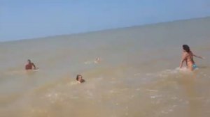 СПОНТАННОЕ КУПАНИЕ В ОДЕЖДЕ/ТРЕТИЙ ПОШЕЛ/Азовское море