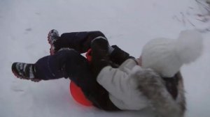 Детское Видео Зимние Забавы|Санки, СнегоКАт и ЛедянКА|ВЕСЕЛАЯ горочКАтико|Будем КАтаться?
