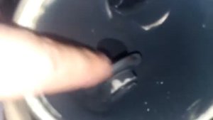 BMW 528 F10 найдена причина металлического звука во время прогрева двигателя.