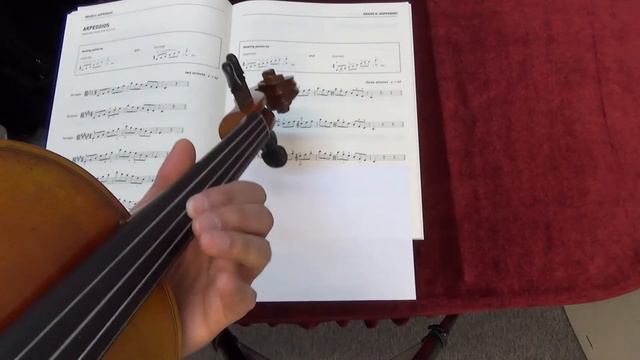 ABRSM Viola Grade 6 scales and arpeggios - D major arpeggio смотреть онлайн