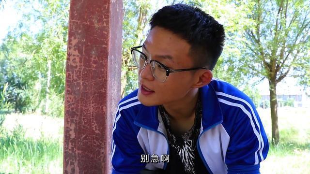 搞笑劇：學生表演隔空點燃蠟燭，獲得無限裝備箱，瞬間得到三級套【蘋果梨劇場】