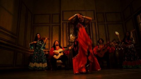 Цыганочка с выходом. Цыганский танец Венгерка Самый красивый цыганский танец