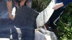 13.08.20 г. Раскладываем рубероид по фундаменту!