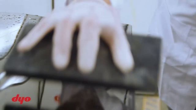 КАК УБРАТЬ  ПОТЕКИ ПОСЛЕ ПОКРАСКИ АВТОМОБИЛЯ? -АВТОРЕМОНТНЫЕ ЛАКОКРАСОЧНЫЕ МАТЕРИАЛЫ DYO