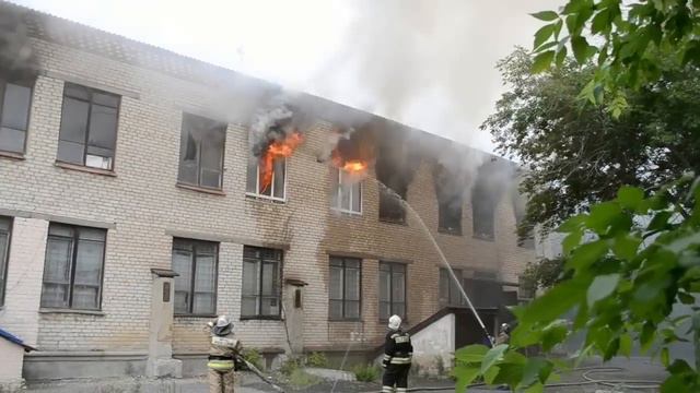 Дом быта «Анастасия» - выгорел полностью смотреть онлайн