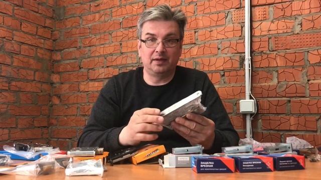 Разбор дверных защелок