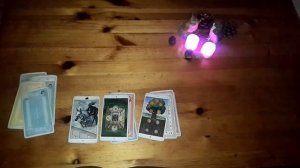 онлайн гадание таро  он и моя соперница