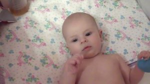 Senia 3 месяца учимся пукать
