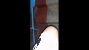 как правильно подниматься по лестнице