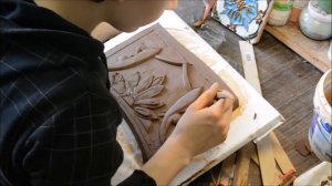 Изготовление отливки из гипса для рельефной плитки. Castings of plaster for relief tiles.