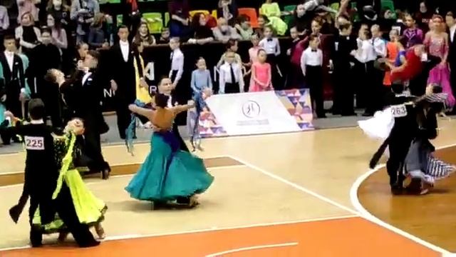 Tango 1/8 Вова и Аня смотреть онлайн