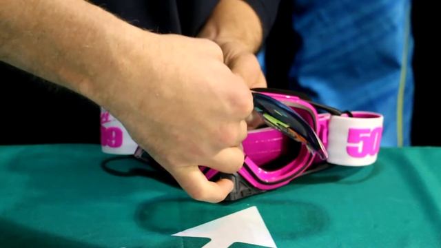 How to change a 509 Revolver Goggle Lens смотреть онлайн