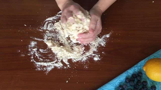 Эти булочки съедят сразу все! Вкуснейшие сконы с голубикой