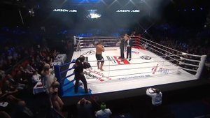 Bodyguard of CRISTIANO RONALDO weighing 140 kg vs fighter! Giant did not expect such a fight!