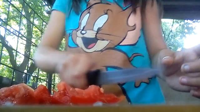 Как легко и просто приготовить салат?.Вкусняшка. Сделайте не пожалеете. Ну очень вкусно. Класс?? смотреть онлайн