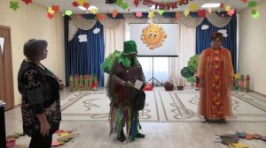 Кикимора  Болотная в гостях у ребят.