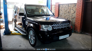 Замена масла в заднем редукторе на Land Rover Discovery 4  3,0 Ленд Ровер Дискавери 4 2009