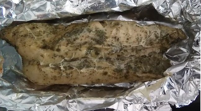 Запеченая со специями грудка курицы в дорогу.mp4 смотреть онлайн